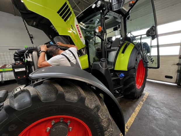 SERWIS MASZYN ROLNICZYCH CLAAS AGROMASZ SERWIS DOMARADZ